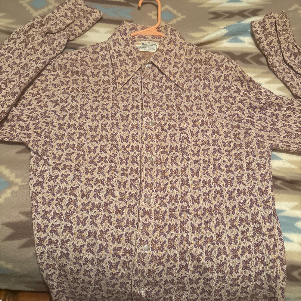 Vintage 70’s MARLBORO button up shirt